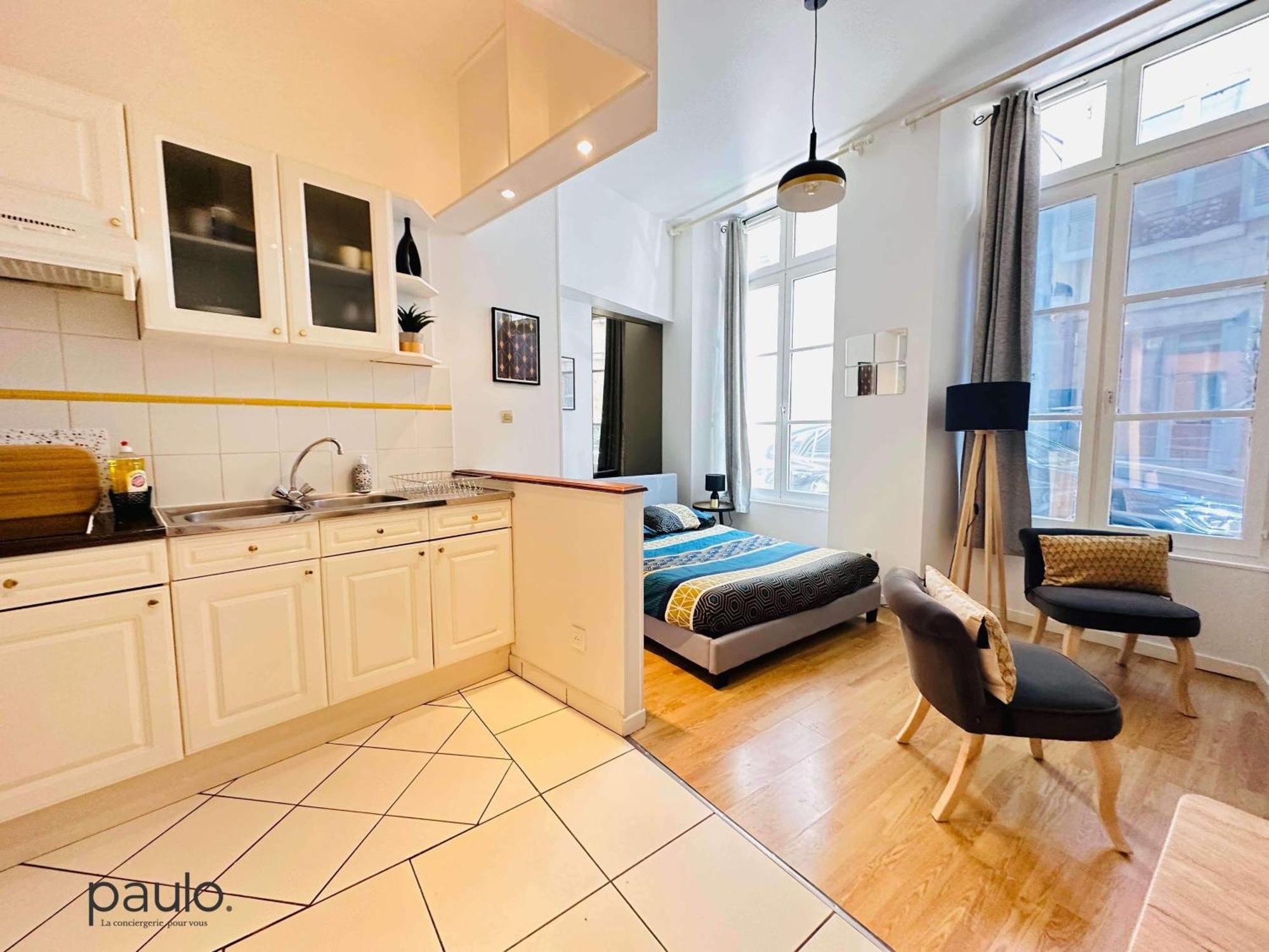 Studio Chaleureux Laon Exterior photo